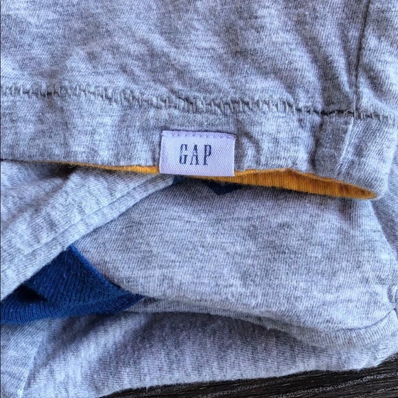 Gap Reversible 2T T-Shirt - Picture 3 of 3
